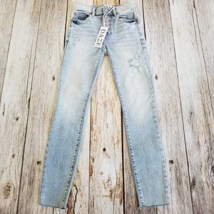 Lulus Daze Crop Hi Rise Skinny Jeans 26 Actual 23